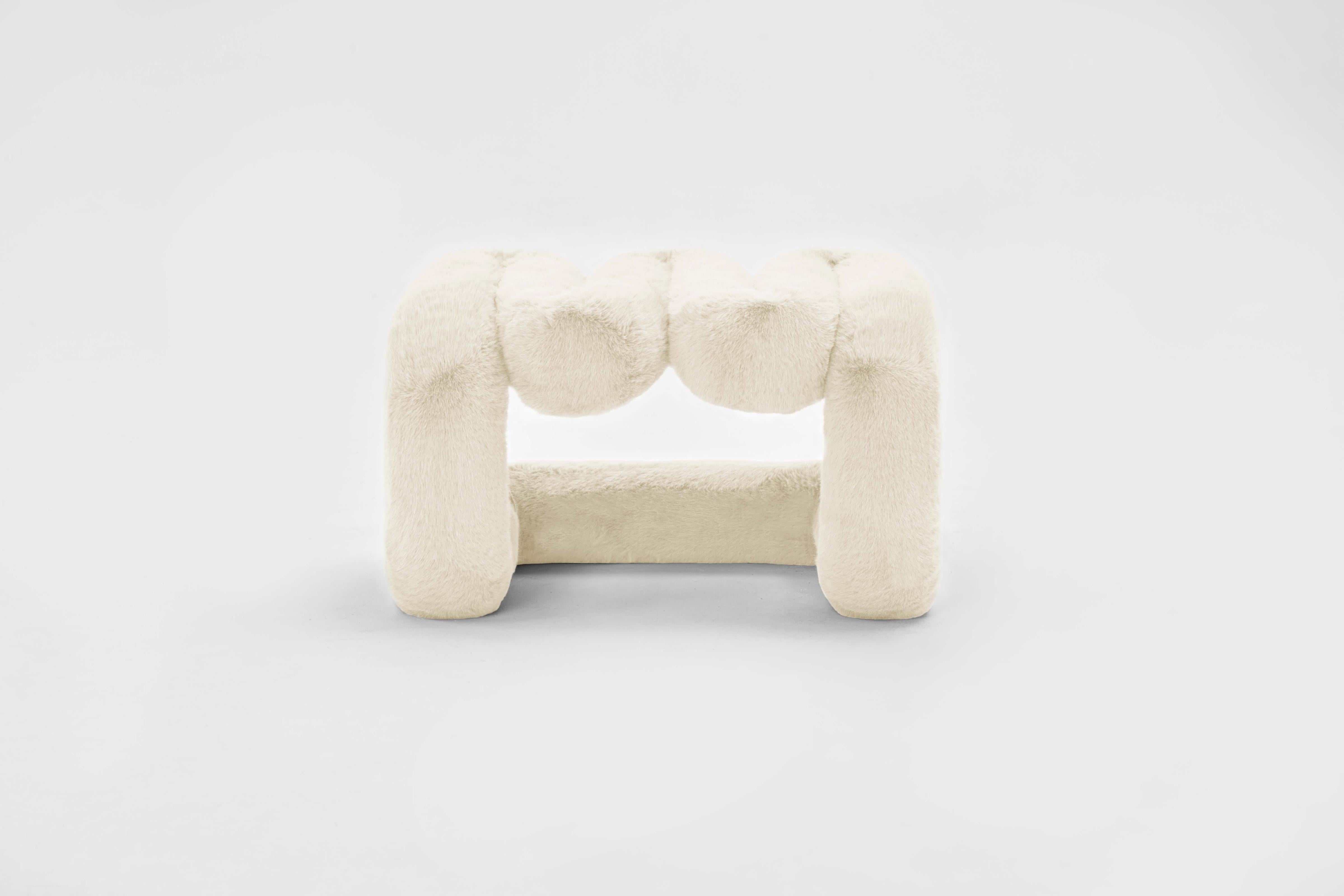 36.5°C - Stool - artamore