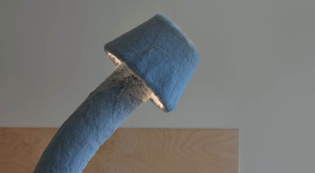 The ARTAMORE 36.5°C floor lamp demonstrating its freely bendable structure for customizable modern organic spatial expressions.