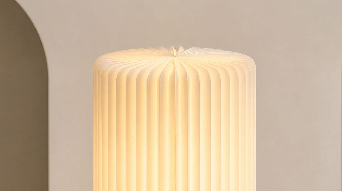 Exquisite details of the artamore eco-friendly night light, emphasizing the formaldehyde-free, FSC-certified honeycomb paper that ensures both safety and sustainability.