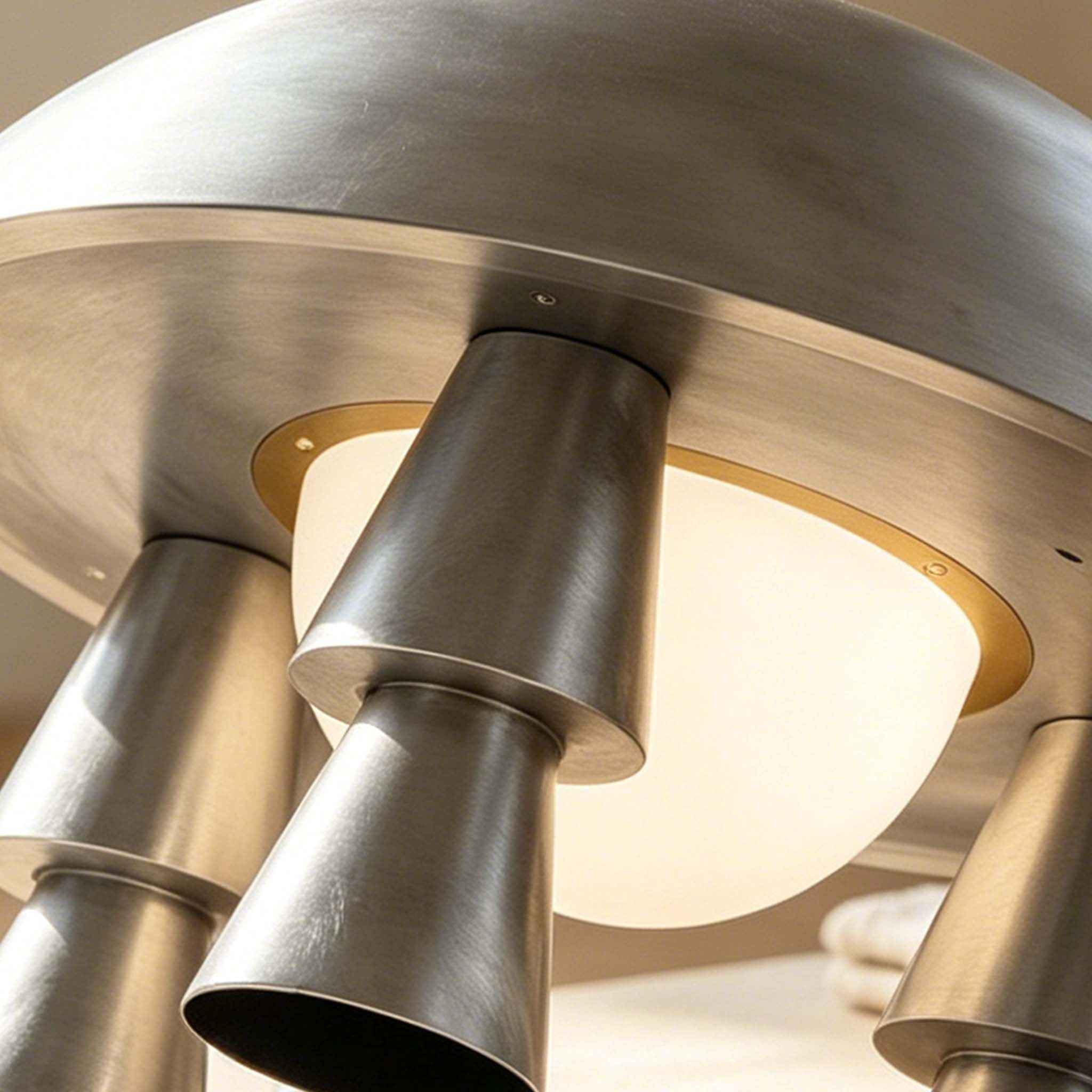 Metal Creative Table Lamp