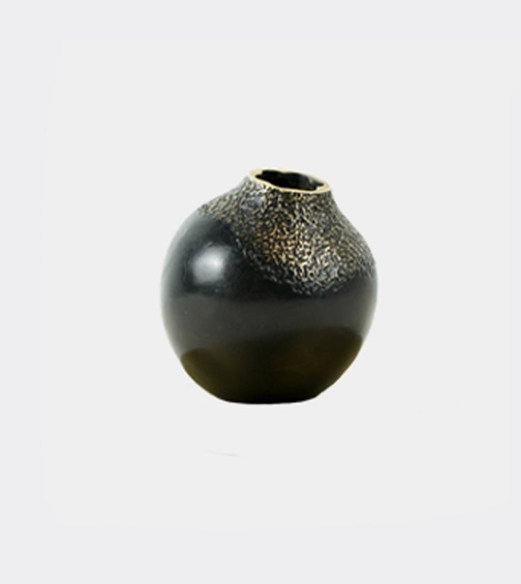 One Gram of Acorn - artamore