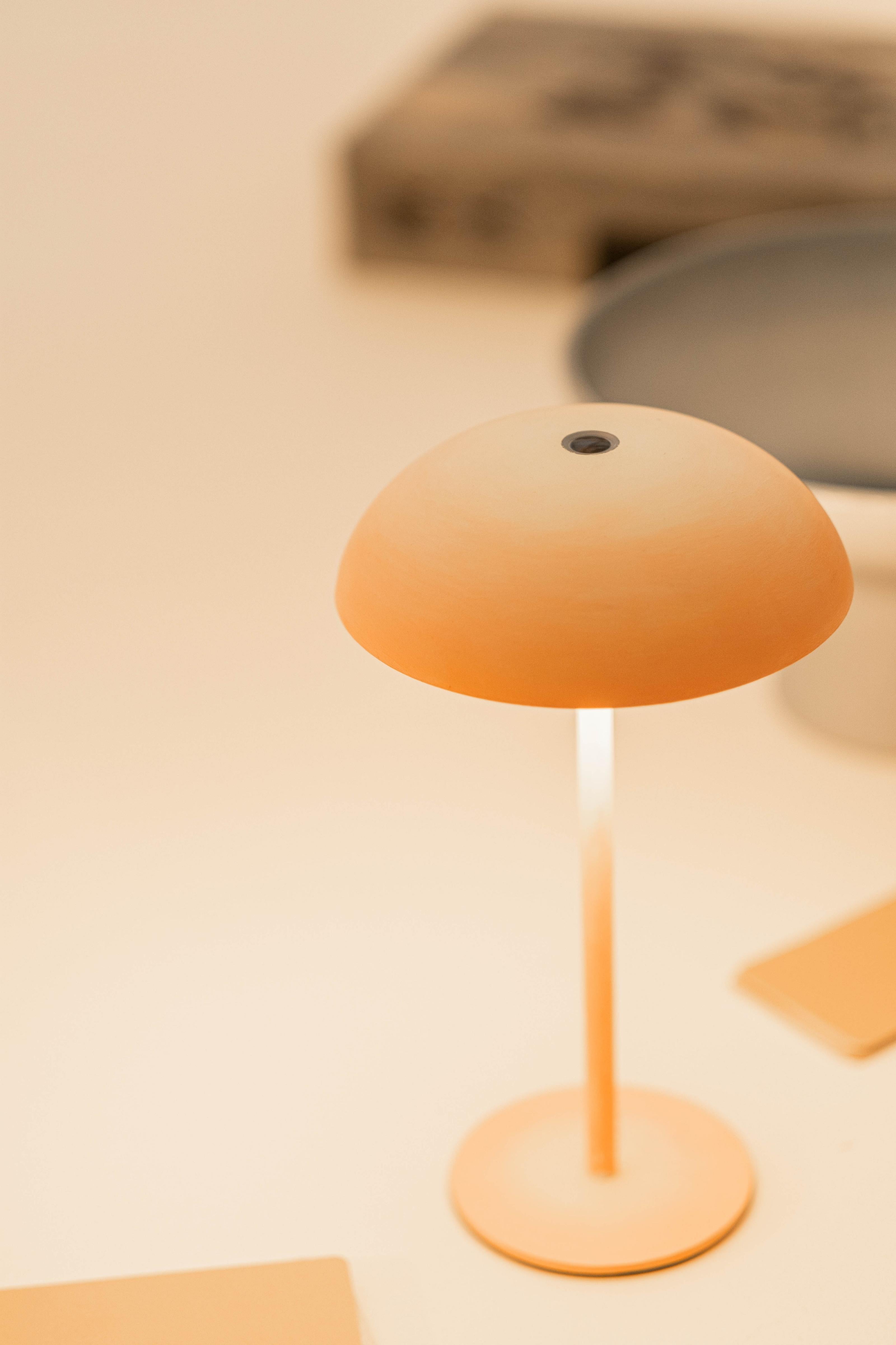 Relax - W Table Lamp - artamore